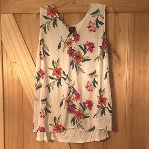 Worthington Floral Sleeveless Tunic - White and Pink
